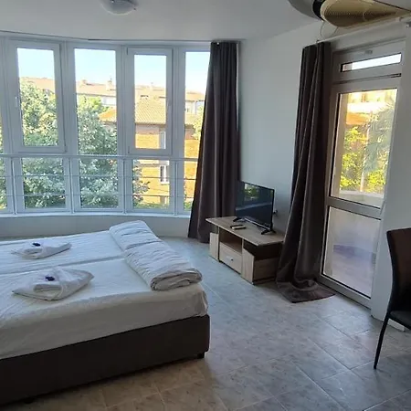 ゲストハウス беглик таш 2